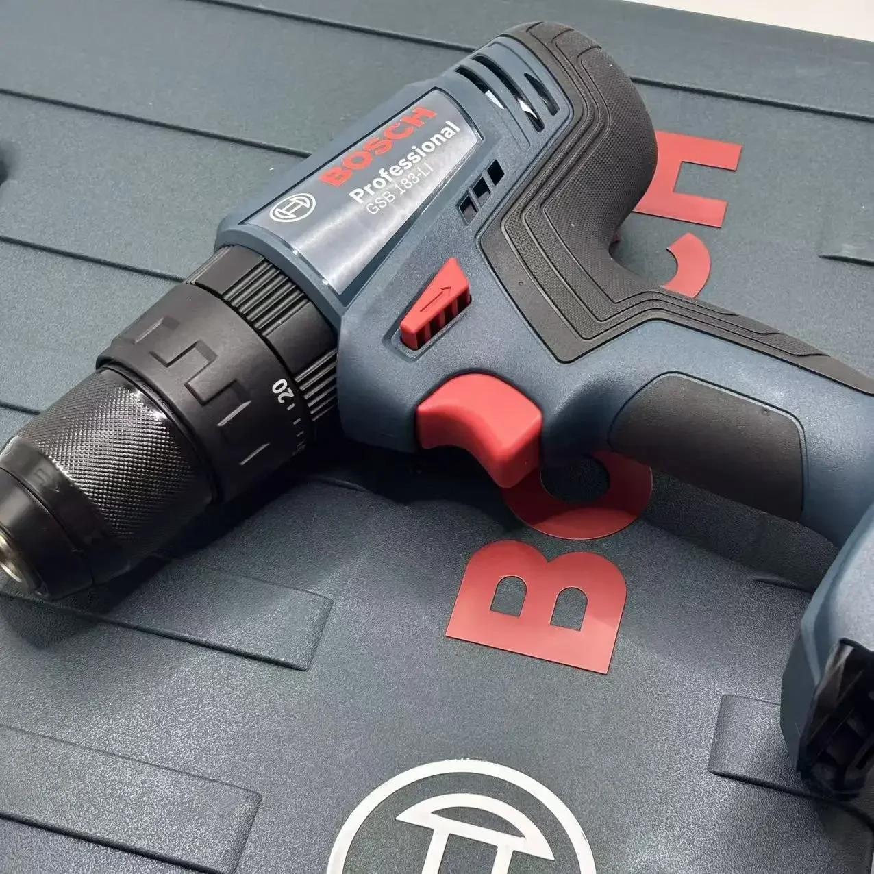 Bosch GSB 183-LI – akumulatoro – Brushless Cordless Electric Drill 18V recenzja i cena