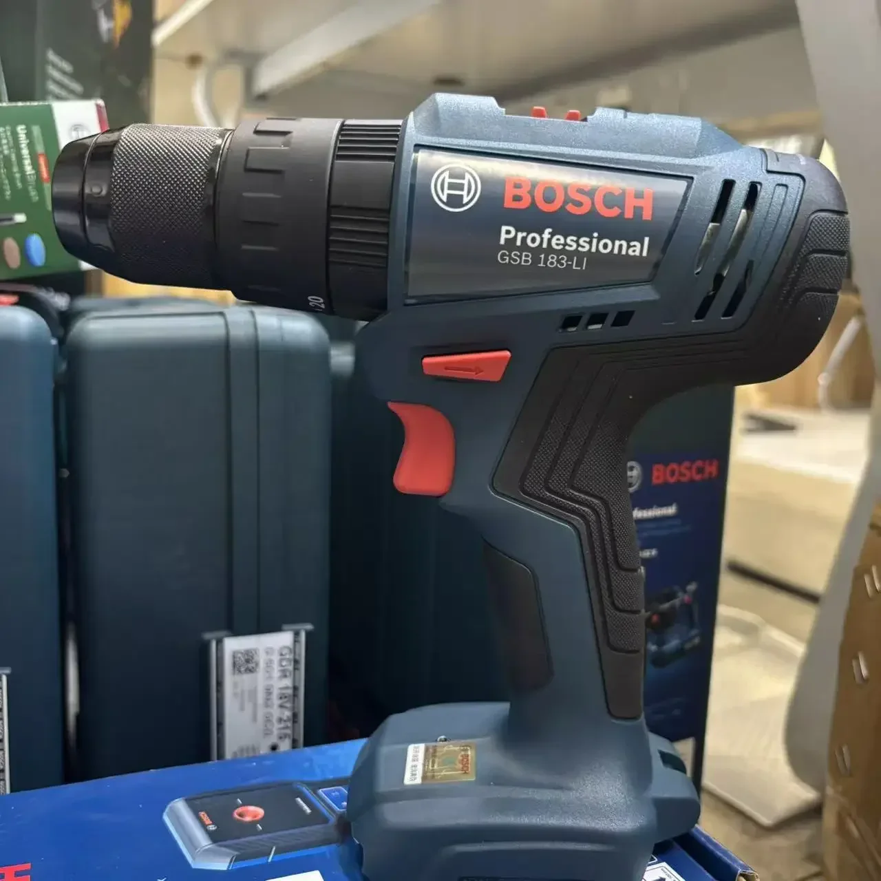 Bosch GSB 183-LI – akumulatoro – Brushless Cordless Electric Drill 18V recenzja i cena